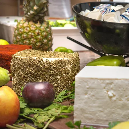 Marina White Sands 3*